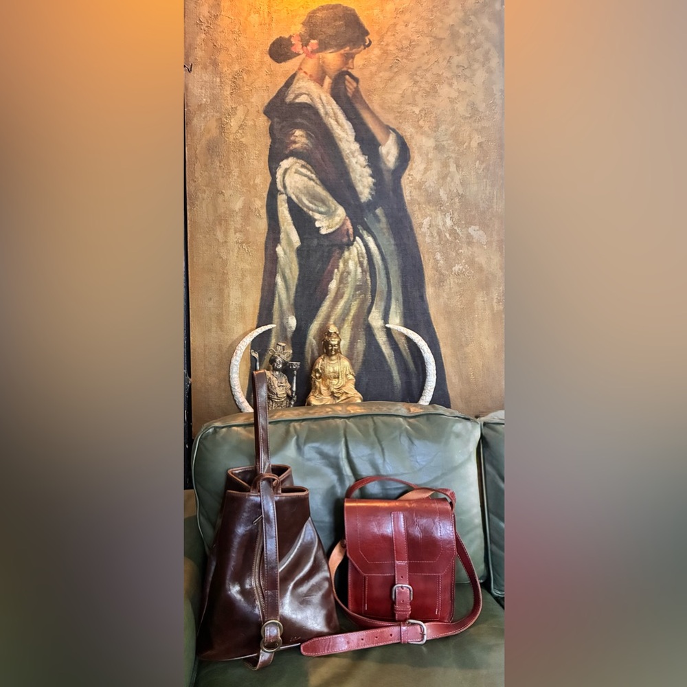 Vintage bags - over 200 great quality bags Coming Soon
